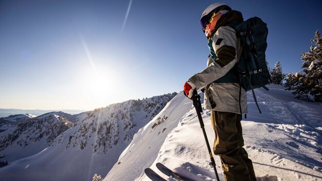 Kit list for off piste skiing INTERSPORT Rent